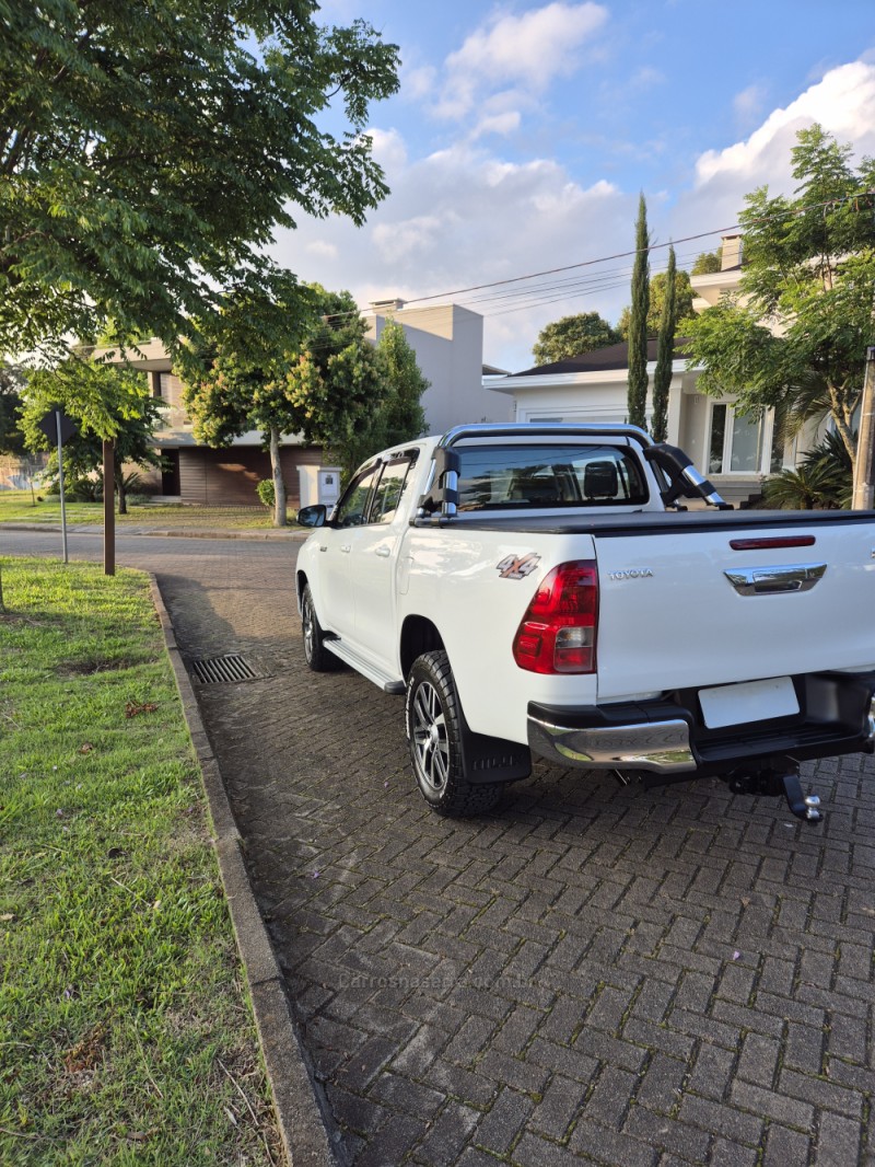 HILUX 2.8 SRV 4X4 CD 16V DIESEL 4P AUTOMÁTICO - 2016 - BENTO GONçALVES