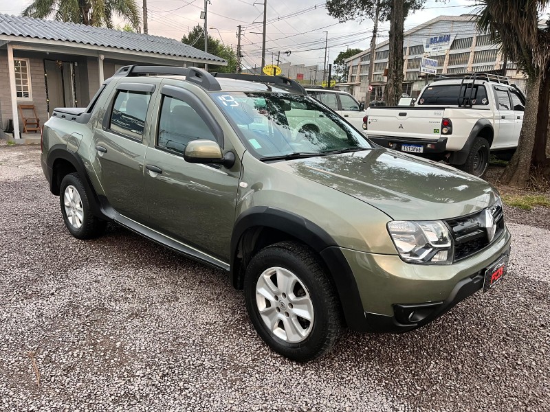 OROCH 1.6 16V EXPRESS FLEX 4P MANUAL - 2019 - CAXIAS DO SUL