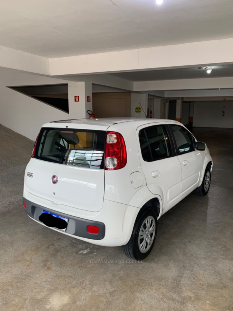 UNO 1.0 EVO VIVACE 8V FLEX 4P MANUAL - 2015 - FARROUPILHA