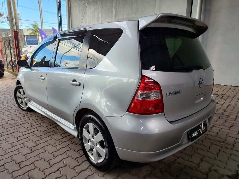 LIVINA 1.8 SL 16V FLEX 4P AUTOMÁTICO - 2010 - CAXIAS DO SUL