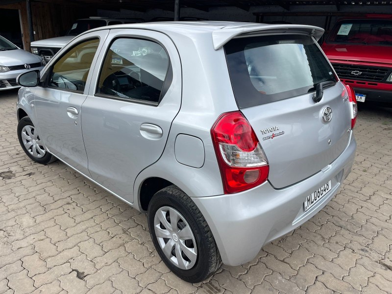 ETIOS 1.3 X 16V FLEX 4P MANUAL - 2014 - CAXIAS DO SUL