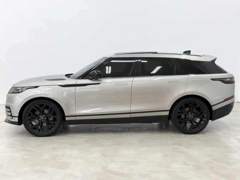 RANGE ROVER VELAR 2.0 P300 GASOLINA R-DYNAMIC SE AUTOMÁTICO - 2019 - CAXIAS DO SUL