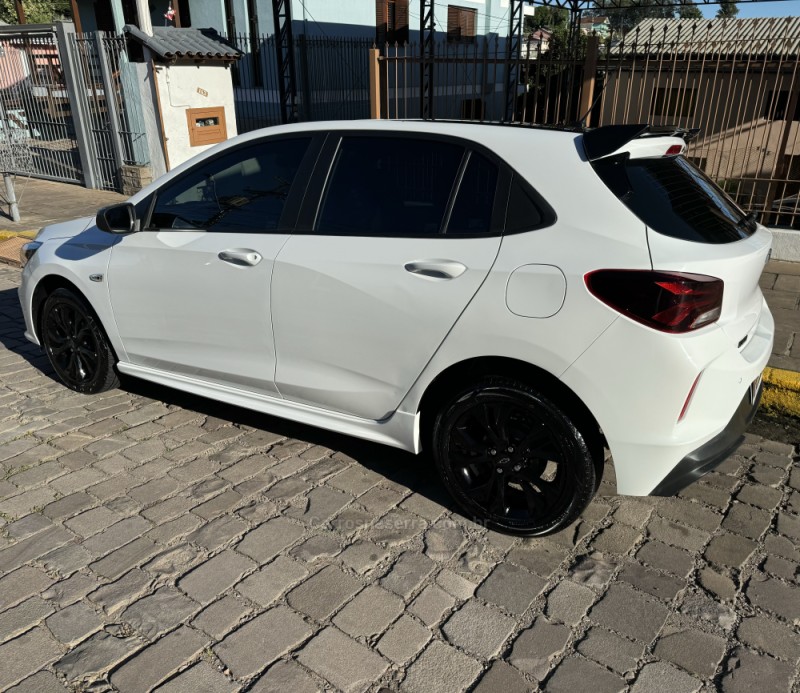 ONIX 1.0 HATCH RS 12V TURBO 4P AUTOMÁTICO - 2022 - BENTO GONçALVES