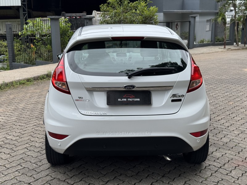 FIESTA 1.6 TITANIUM HATCH 16V FLEX 4P AUTOMÁTICO - 2015 - BENTO GONçALVES