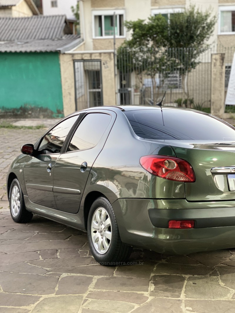 207 1.4 SEDAN XR PASSION 8V FLEX 4P MANUAL - 2010 - CAXIAS DO SUL