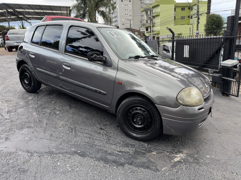 CLIO 1.0 RN 8V GASOLINA 4P MANUAL - 2000 - CAXIAS DO SUL