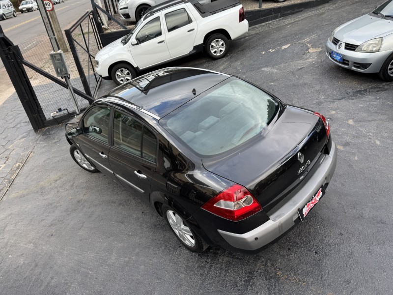 MÉGANE 1.6 DYNAMIQUE 16V FLEX 4P MANUAL - 2008 - CAXIAS DO SUL