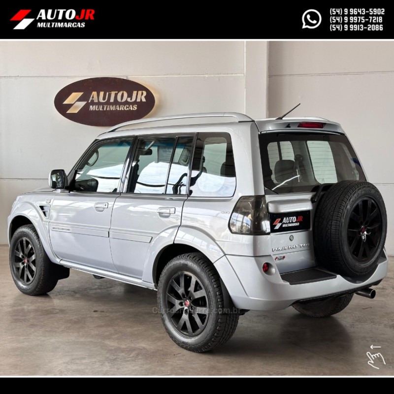 PAJERO TR4 2.0 4X4 16V 140CV FLEX 4P AUTOMÁTICO - 2012 - VACARIA