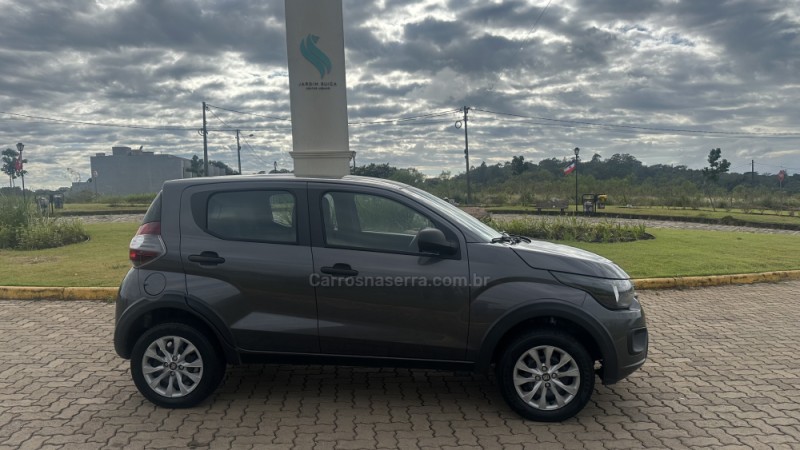 MOBI 1.0 8V EVO FLEX LIKE. MANUAL - 2021 - LAJEADO