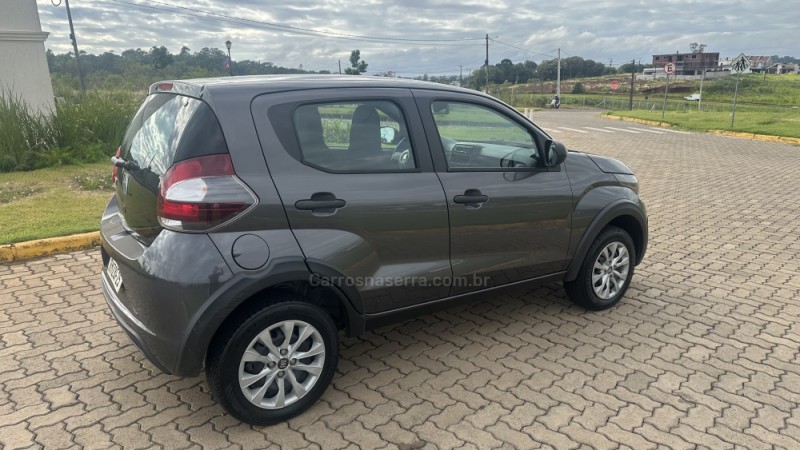 MOBI 1.0 8V EVO FLEX LIKE. MANUAL - 2021 - LAJEADO