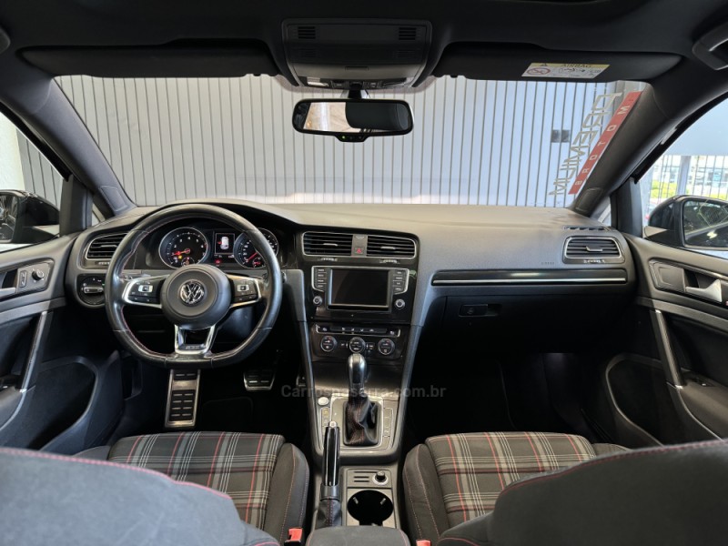 GOLF 2.0 TSI GTI 16V TURBO GASOLINA 4P AUTOMÁTICO - 2016 - DOIS IRMãOS