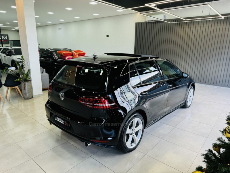 GOLF 2.0 TSI GTI 16V TURBO GASOLINA 4P AUTOMÁTICO - 2016 - DOIS IRMãOS