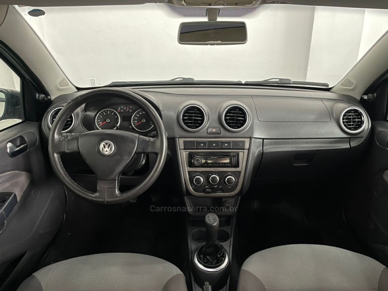 VOYAGE 1.6 MI 8V FLEX 4P MANUAL - 2009 - NOVO HAMBURGO