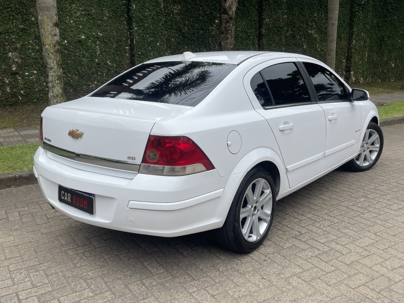 VECTRA 2.0 MPFI ELEGANCE 8V 140CV FLEX 4P MANUAL - 2010 - CAXIAS DO SUL