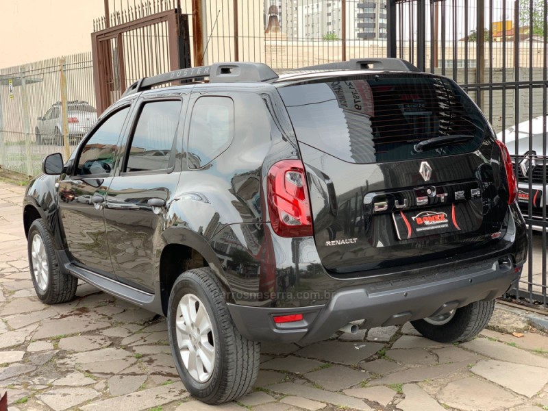 DUSTER 1.6 EXPRESSION 4X2 16V FLEX 4P MANUAL - 2018 - CAXIAS DO SUL