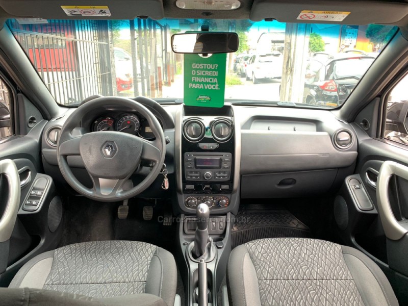 DUSTER 1.6 EXPRESSION 4X2 16V FLEX 4P MANUAL - 2018 - CAXIAS DO SUL