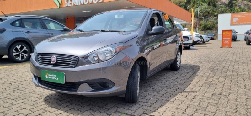 grand siena 1.0 attractive 8v flex 4p manual 2021 caxias do sul