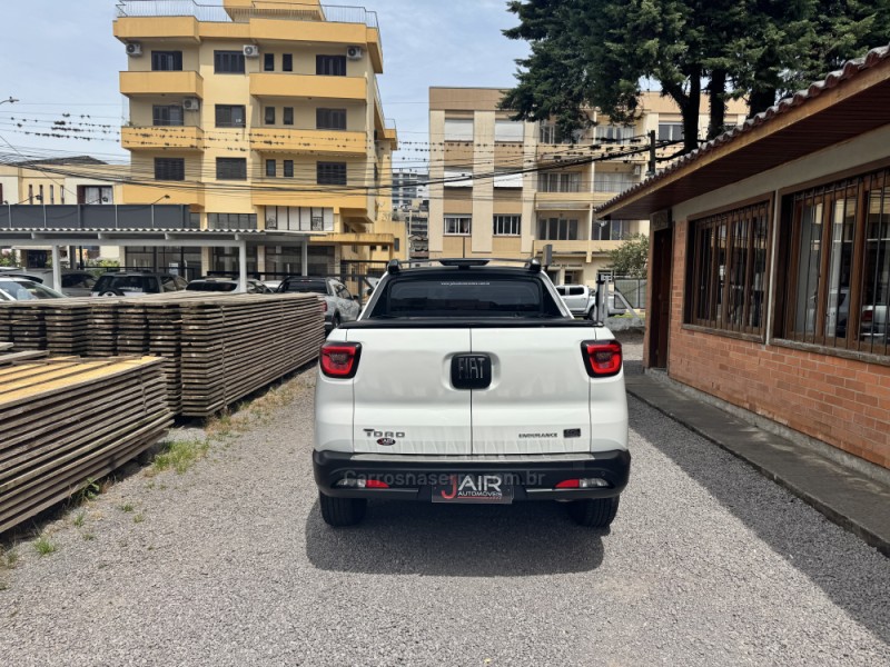 TORO 2.0 16V ENDURANCE TURBO DIESEL 4P AUTOMÁTICO - 2022 - GARIBALDI