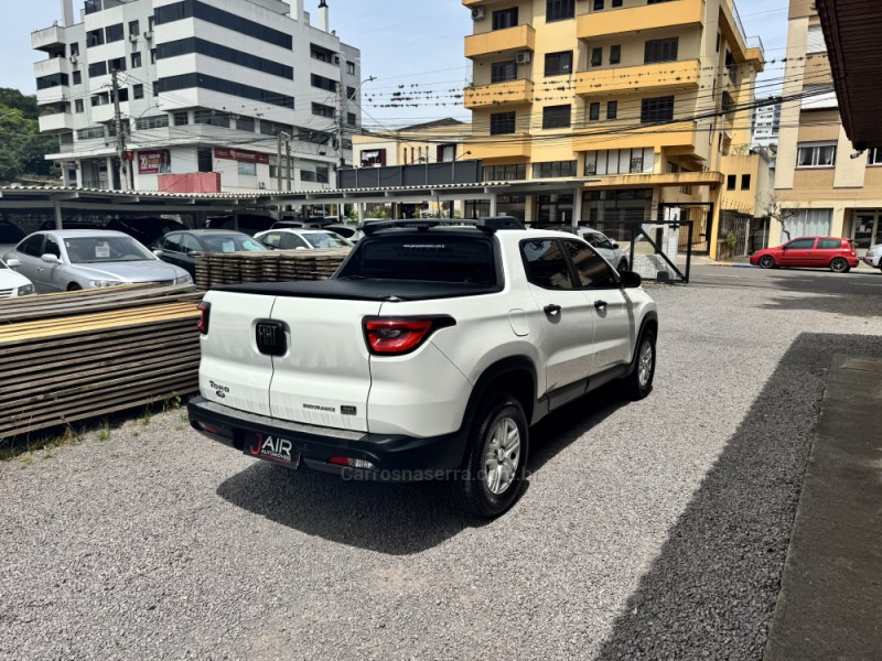 TORO 2.0 16V ENDURANCE TURBO DIESEL 4P AUTOMÁTICO - 2022 - GARIBALDI