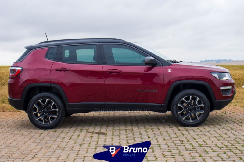 COMPASS 2.0 16V DIESEL TRAILHAWK 4X4 AUTOMÁTICO - 2021 - PALMEIRA DAS MISSõES