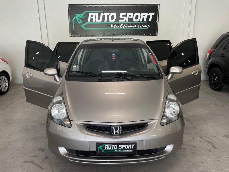 FIT 1.4 LXL 8V GASOLINA 4P MANUAL - 2006 - CAXIAS DO SUL