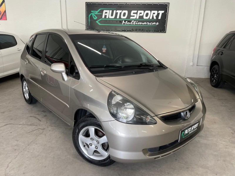 FIT 1.4 LXL 8V GASOLINA 4P MANUAL - 2006 - CAXIAS DO SUL