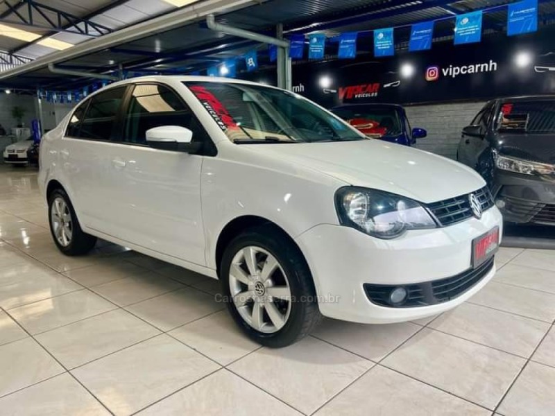 POLO SEDAN 1.6 MI COMFORTLINE 8V GASOLINA 4P MANUAL - 2014 - ESTâNCIA VELHA