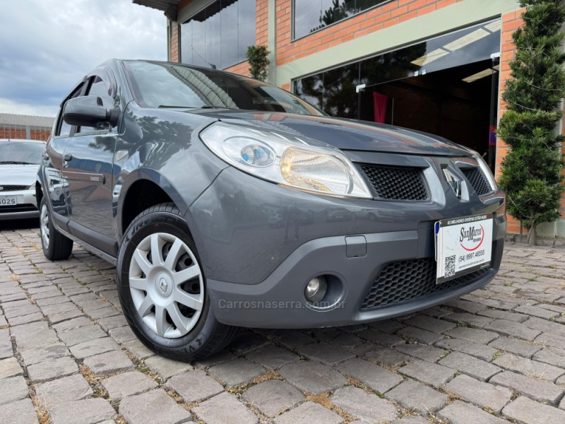 SANDERO 1.0 EXPRESSION 16V FLEX 4P MANUAL - 2011 - SãO MARCOS