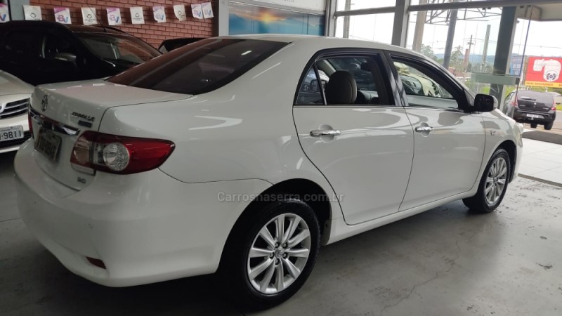 COROLLA 2.0 ALTIS 16V FLEX 4P AUTOMÁTICO - 2013 - TAQUARA