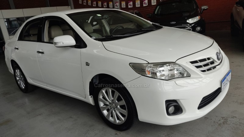 corolla 2.0 altis 16v flex 4p automatico 2013 taquara