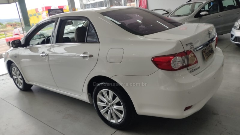 COROLLA 2.0 ALTIS 16V FLEX 4P AUTOMÁTICO - 2013 - TAQUARA