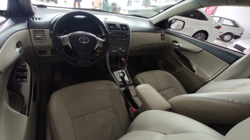 COROLLA 2.0 ALTIS 16V FLEX 4P AUTOMÁTICO - 2013 - TAQUARA