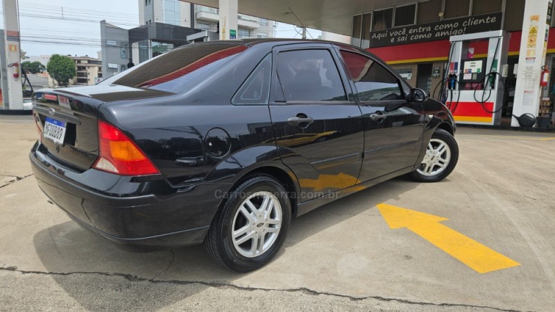 FOCUS 1.6 GL SEDAN 16V FLEX 4P MANUAL - 2008 - CAXIAS DO SUL