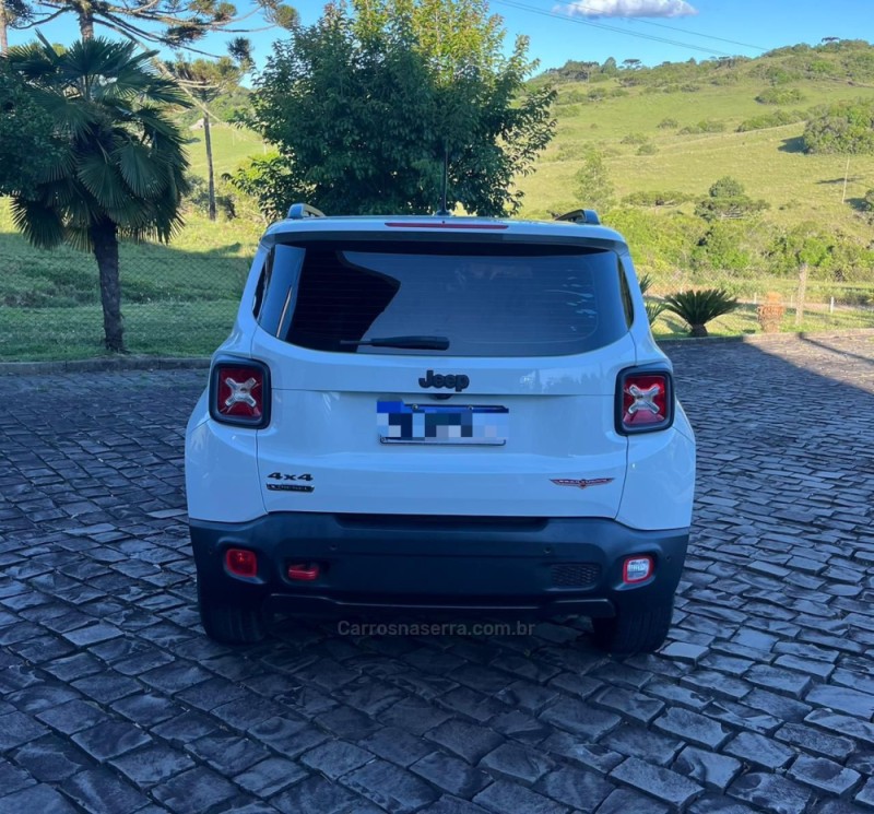 RENEGADE 2.0 16V TURBO DIESEL TRAILHAWK 4P 4X4 AUTOMÁTICO - 2016 - FLORES DA CUNHA