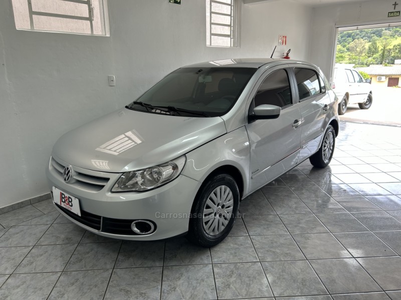 gol 1.6 mi power 8v flex 4p manual g.v 2010 nova prata