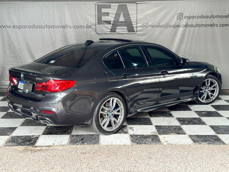 530I 2.0 M SPORT 16V TURBO GASOLINA 4P AUTOMÁTICO - 2017 - NOVA PRATA