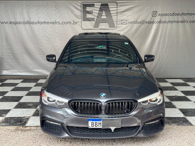 530I 2.0 M SPORT 16V TURBO GASOLINA 4P AUTOMÁTICO - 2017 - NOVA PRATA