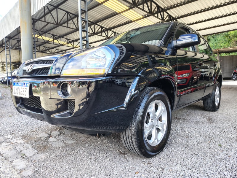 TUCSON 2.0 MPFI GLS TOP 16V 143CV 2WD FLEX 4P AUTOMÁTICO - 2016 - CAXIAS DO SUL