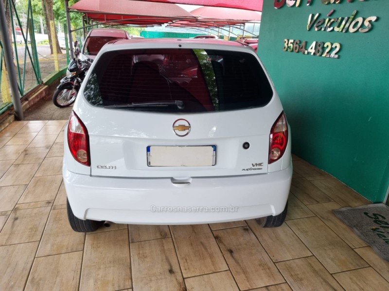 CELTA 1.0 MPFI VHC LIFE 8V GASOLINA 4P MANUAL - 2009 - DOIS IRMãOS