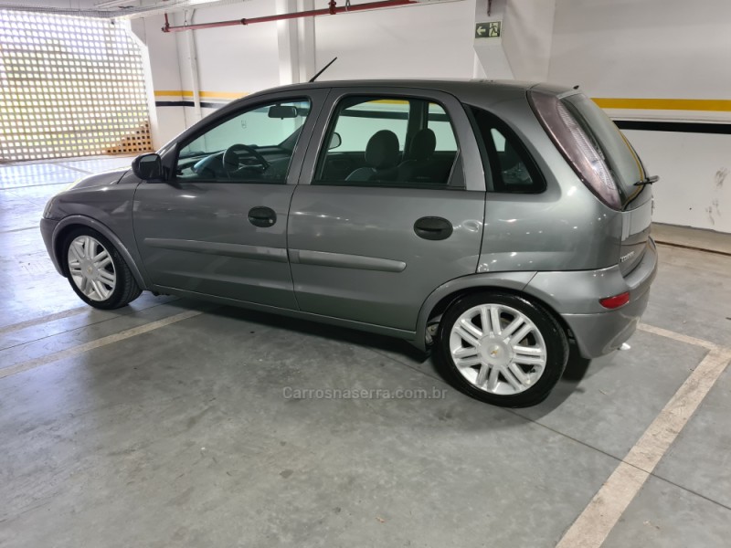 CORSA 1.4 MPFI MAXX 8V FLEX 4P MANUAL - 2011 - CAXIAS DO SUL