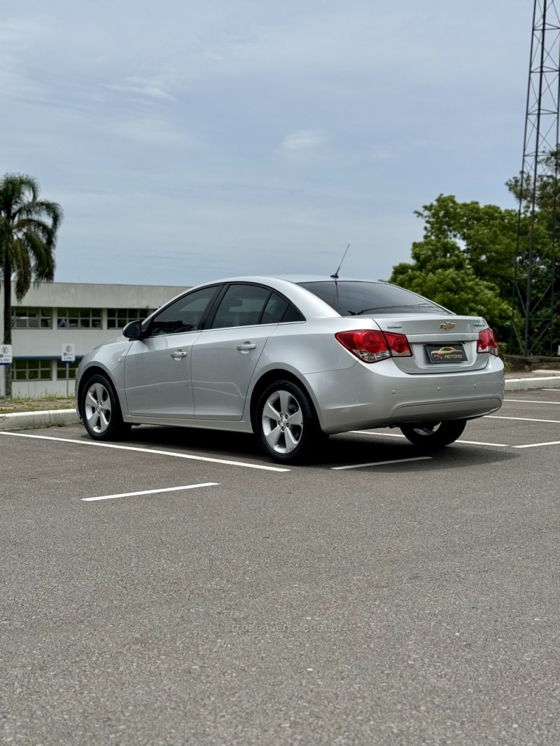 CRUZE 1.8 LT 16V FLEX 4P AUTOMÁTICO - 2013 - CAXIAS DO SUL