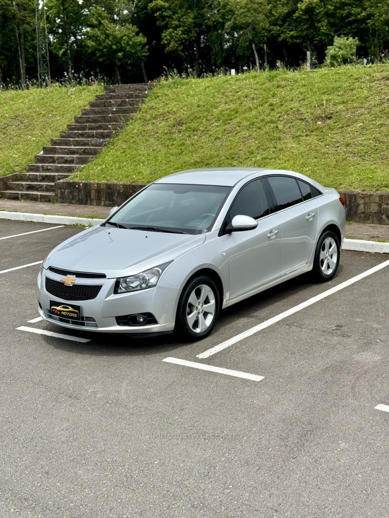 CRUZE 1.8 LT 16V FLEX 4P AUTOMÁTICO