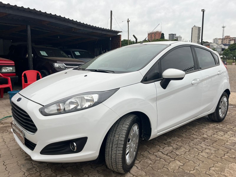 FIESTA 1.5 SE HATCH 16V FLEX 4P MANUAL - 2016 - CAXIAS DO SUL