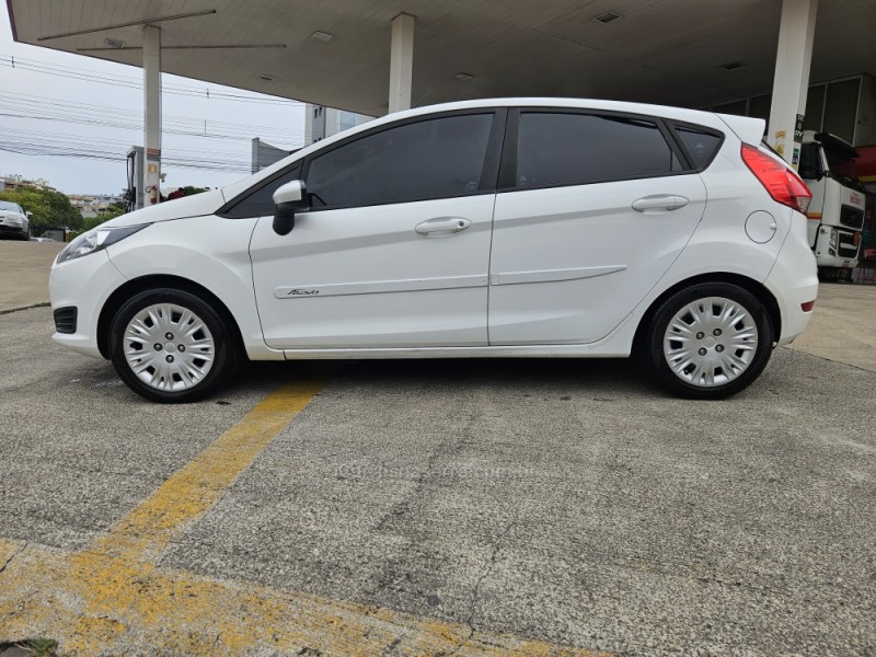 FIESTA 1.5 S HATCH 16V FLEX 4P MANUAL - 2014 - CAXIAS DO SUL