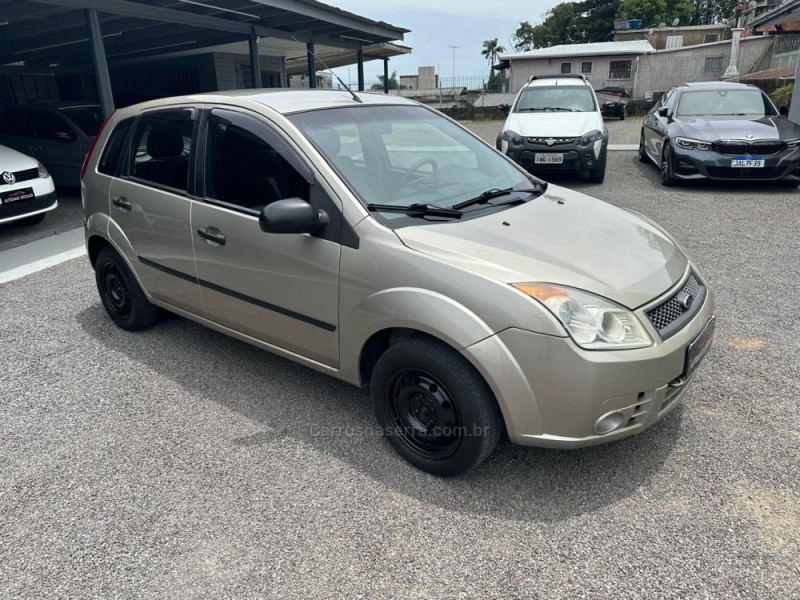 FIESTA 1.0 MPI 8V GASOLINA 4P MANUAL - 2009 - CAXIAS DO SUL