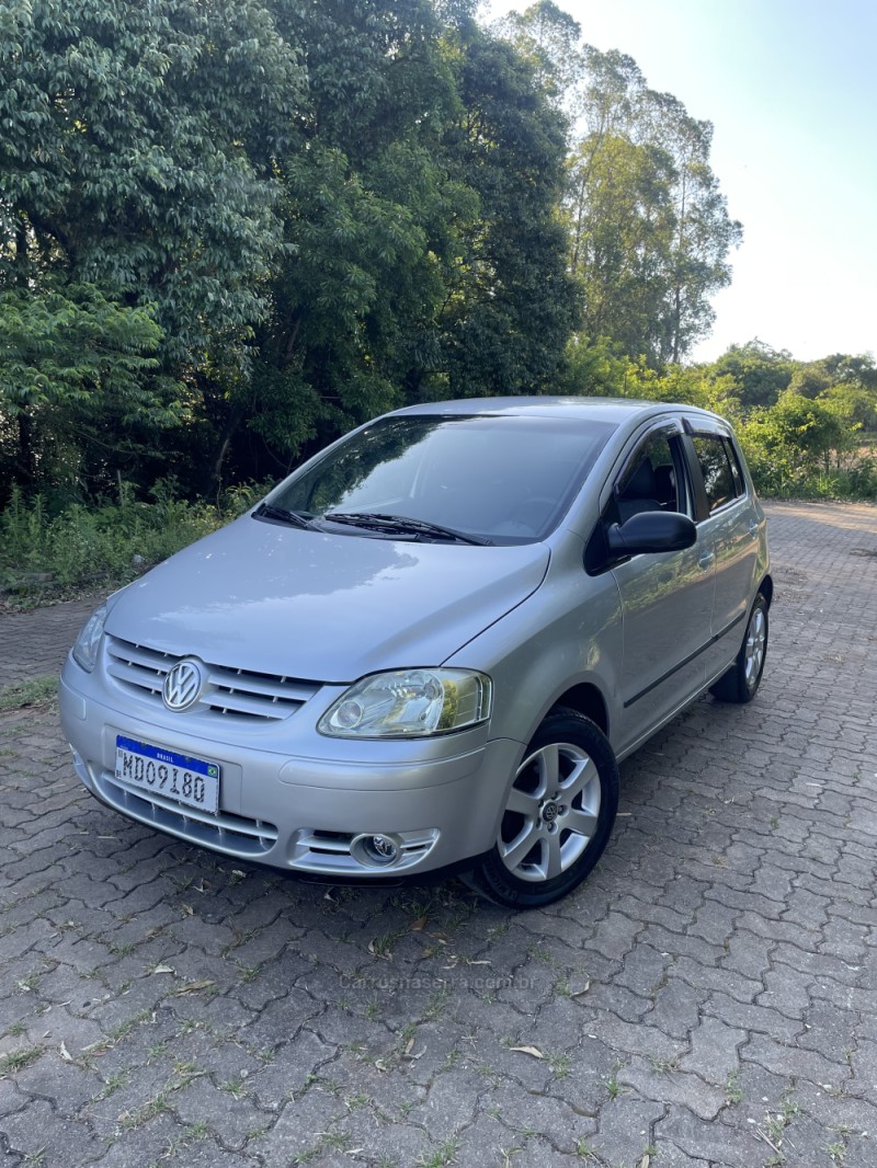 FOX 1.0 MI PLUS 8V FLEX 4P MANUAL - 2005 - ARROIO DO MEIO