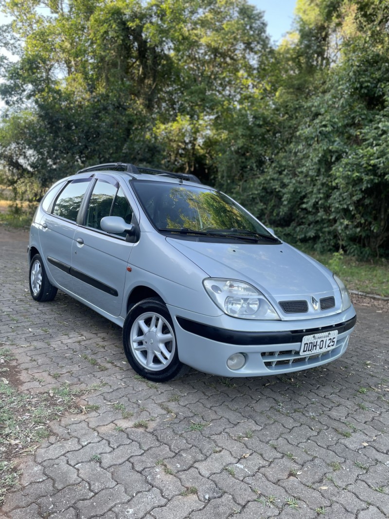 SCÉNIC 1.6 PRIVILEGÈ 16V FLEX 4P MANUAL - 2002 - ARROIO DO MEIO