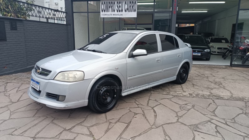 ASTRA 2.0 MPFI ELEGANCE 8V FLEX 4P MANUAL - 2005 - FLORES DA CUNHA