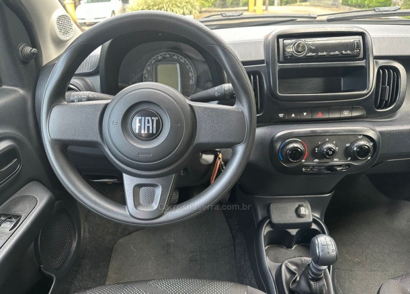 MOBI 1.0 8V EVO FLEX LIKE. MANUAL - 2023 - CANELA