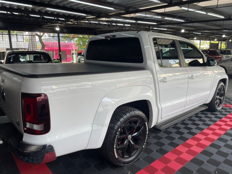 AMAROK 3.0 V6 TDI HIGHLINE CD DIESEL 4MOTION AUTOMÁTICO - 2019 - PASSO FUNDO